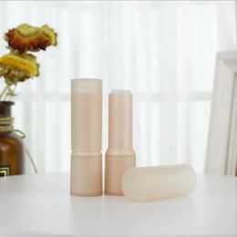 Sets Wholesale 12.1mm Empty Lipstick Tube Diy Lip Balm Stick Refillable Bottle Container Makeup Tools Accessories Round Lipgloss Tube