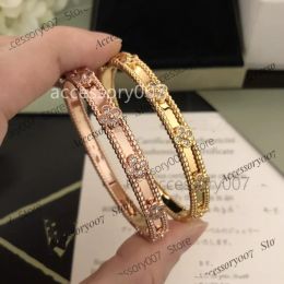 designer Jewellery bracelet Brand Designer Clover Bangle Bracelet For Women 18K Gold Plated Full Crystal Four Leaf Flower Cuff Valentine Party Gift With Box