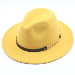 Berets Bright Yellow Solid Colour Fedora Hats With Chain Belt Wide Brim Women Men Party Jazz Formal Hat Felt Performance Cap Wholesale