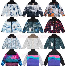 the Designer Down Winter Puffer Jackets Parkas Men and Womens Snowsports Clothing for Unrestricted Accessorise Snow ZT9T