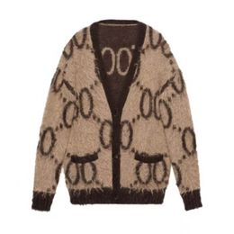 Womens Cardigan Sweaters Designer Wool Sweater Winter Warm Knits Skjortor Långärmare Kvinna Classic Sweatshirt Topps Embrodery Shirt S-XL