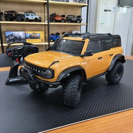 1 10 Huangbo R1001 Horse Full Scale Rc Remote Control Model Car Simulation Offroad Large Size Climbing Toy Boys gift 240106