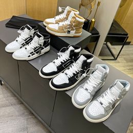 2024 Skeleton top sneakers Designer casual shoes Leather bones high top comfortable fashion with male and female couples with the same trend design