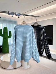 Men's Sweaters 2024 Winter High Quality Soft Wool Material Fashion Cheque Pattern Novel Bat Sleeve Zipper Sweater