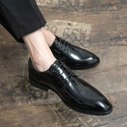 Designer Brand Black for Men Patent Leather Dress Shoe Business Casual Oxfords Point Toe Office Formal Men's Shoes