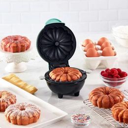 Waffle Maker Electric NonStick Waffles Machine Kitchen Cooking Breakfast Pumpkin Pie Moulds Egg Cake Mini Oven Pot 240109