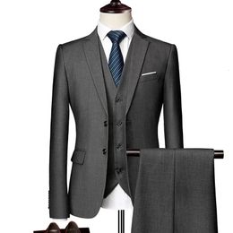Blazers Set Suits for MenJacket Vest Pantsthree Piece Solid Business Casual Slim Fit Formal Dress Groom Tuxedo Wedding 240108