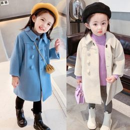 Шерстяные пальто для девочек 17 лет, модная корейская версия, длинная детская куртка, весенне-осенняя двубортная детская верхняя одежда, одежда 240108