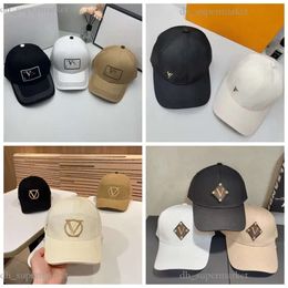 Designer Hat L brand V Caps Baseball Cap for Men Women Letter L Embroidered Casquette Luxury Fitted Hats Summer High Quality
