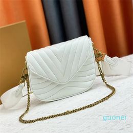 Designer -women shoulder bags Multi handbags flower letters chain bag ladies fashion metal digram crossbody makeup mini purses