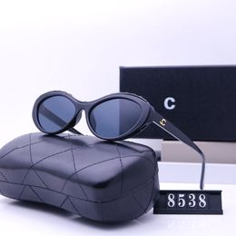 Brand Sunglasses high quality designer sunglasses luxury sunglasses for women Oval letter UV400 Rimless design Beach Wear sunglasses gift box 5 Colour very nice