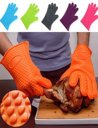 New Silicone BBQ Gloves Anti Slip Heat Resistant Microwave Oven Pot Baking Cooking Kitchen Tool Five Fingers Gloves WX9117833007