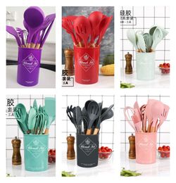 Silicone Kitchen Utensil Set 12 Pieces Cooking with Wooden Handles Holder for Nonstick Cookware Spoon Soup Ladle Slotted Whisk Ton8605859