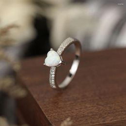 Cluster Rings S925 Silver White Opal Women Heart Finger Ring Female Vintage Zircon Design Platinum Plated Luxury Jewelry Gift Lady Party