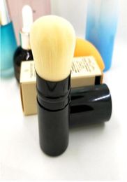 LES BELGES single brush RETRACTABLE KABUKI BRUSH with retail Box Package Makeup Brushes Blender single8897537