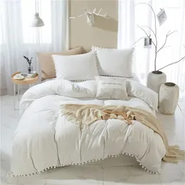 Bedding Sets 3 PCS Solid Colour American Style Hairball Tassel Fuzzy Fringe Bedspread Set Soft King Size Comforter (No Sheets)