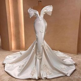 Fabulous Mermaid Beaded Wedding Dresses Off The Shoulder Plunging Neckline Bridal Gowns Appliqued Sweep Train Satin Vestido De Novia