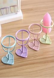 Terrificool 1PC Beauty Makeup Sponge Blender Storage Rack Sponge Drying Stand Egg Powder Puff Display Stand Cosmetic Holder Tool4276232