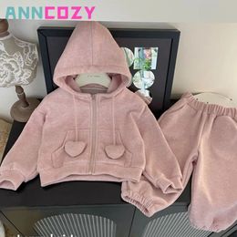 Kids Clothing Set Winter Cotton Fleece Hoodie Suit Embroidery Warm Sweatshirts And Pants 2 Pcs Suit Clothes for born girl 240108