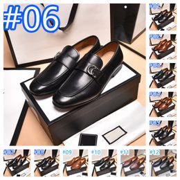 28 Model Fashion Pointed Toe Designer Dress Shoes For Men Loafers Slip On Formal Footwear Embossing Leather Shoe For Party