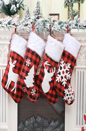 Christmas Plaid Print Stocking Socks Red Black Plaid Candy Gift Bags Xmas Tree Hanging Ornament New Year Christmas Tree Decor VT178980547