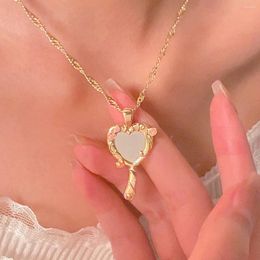 Pendant Necklaces Cute Fashionable Love Heart Mirror Necklace For Women 2024 Design Sense Flower Jewelry Dopamine Accessories