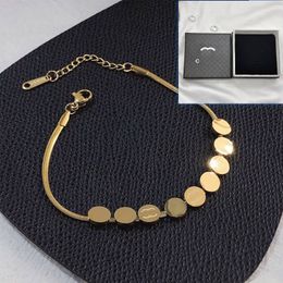 Women Luxury Designer Bracelet Boutique Jewellery With Box Gift Bracelet Couple Chain Bracelet High Quality Stainless Steel Gold Plated Bracelet Birthday Jewellery