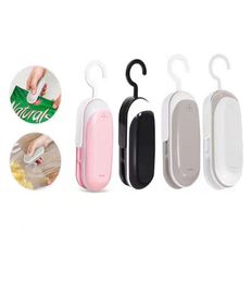 Kitchen Tools Mini Sealing Machine Portable Heat Sealer Plastic Package Storage Bag Handy Sticker and Seals for Food Snack9234552