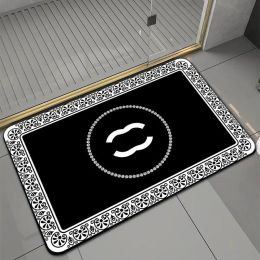 Carpets Designer Home Decorative Door Mat Entrance Doormat Polyester Rubber Non Slip Floor Carpet Bath Rugs Classic Letter Floor Mat Carpet