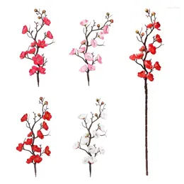 Decorative Flowers Silk Flower Artificial Plum Blossom Arrangement Table Accessories Year Wedding Home Office Decor