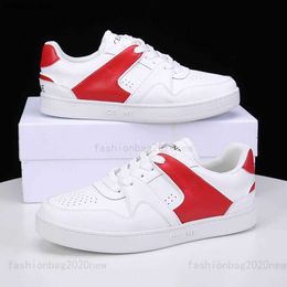 LJ01 Designer Lüks Celins Spor Sneaker Klasik Renk Eşleşmesi Basit gündelik düşük platform ayakkabıları Erkek Kadın Açık Run Zapatos Baskeball Ayakkabı Kırmızı Celine