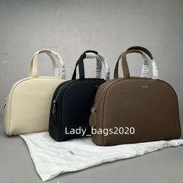 The Row Bowling Bag Boston Totes Large Capacity Half Moon Handbag Big Real Leather Purse Luxury Women Designer Pillow Bags Flat Shoulder Strap Closure Clutch Tote