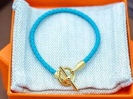 5A Charm-Armbänder HM Glenan Echtleder-Armband mit einem kurzen Riemen in der Farbe 14 Hellblau für Damen mit Staubbeutelbox, Größe 16–21 Fendave