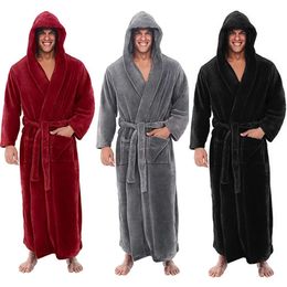 Winter Warm Bath Robe Men Bathrobe Nightgown Soft Coral Fleece Hooded Bathrobes Long Bath Robe Men's Bathrobe Home Sleepwear 240109