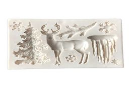 CORATED Useful Christmas Tree Elk Snowflake Silicone Mold Chocolate Jelly Baking Mould Sugar Craft Tools Fondant Cake Decorating4186231