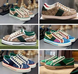 Tennis 1977 Canvas Casual shoes Luxurys Designers Womens Shoe Italy Green And Red Web Stripe Rubber Sole Stretch Cotton Low Top Mens Sneakers 4432ess