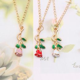 Pendant Necklaces Creative Romantic Female Rose Necklace Charming 3-Color Women's Party Accessories Fashion Valentine's Jewellery Gift