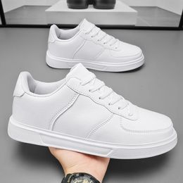 Classic White Sneakers for Men Women Comfort Leather Skateboarding Sports Shoes Big Size 47 Trainers Basket Homme 240109