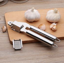 Stainless Steel Garlic Press Crush Device Kitchen Cooking Tool Garlic Pressing Hand Presser Crusher Ginger Squeezer Slicer Masher 7036170