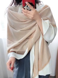 Soft to the heart Luxury cashmere scarf women autumn and winter French style gold thread stitching long shawl dualuse 240108