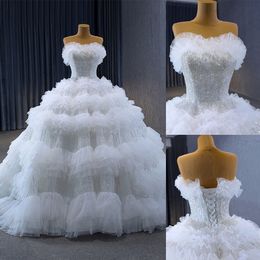 Abiti da sposa di lusso con abiti da ballo Principessa Sweetheart Organza con volant Abito da sposa Abiti da sposa con paillettes e lacci sul retro