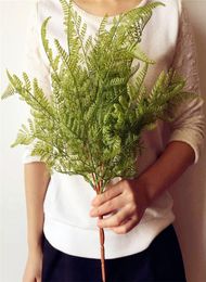 Real Touch Feeling Fern leaf Bunch 45cm1772Length Artificial Flowers Greenery Evergreen Plant for Wedding Centerpieces Decorativ4496963