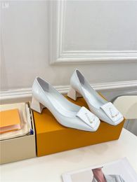 Designer Luxury SHAKE Madeline sling back BRAND NEWt Fashion Woman Heel Pump in White With Original box