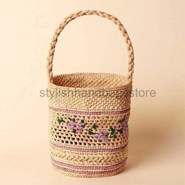 Totes New raffia woven bag embroidered str handbag hand-carry shopping female love grass hand-wovenstylishhandbagsstore