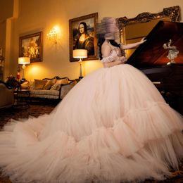Sexy Off the Shoulder Quinceanera Dress Ball Gown Lace Beads Tull Tiered Formal Prom Dress For Sweet 16 Girl Robes De Soiree