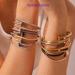 Carter Designer Woman Bangle Bracelet Fashion Unisex Charm Bracelets Creative nail stainless steel bracelet simple and personalized Have Gift Box