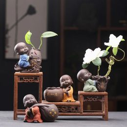 Ceramic Tea Pet Ornaments Buddha Enlightened Statue Mini Monk Figurines Fine Sand Little Monks Tea Pet Furnishing Tray 240110