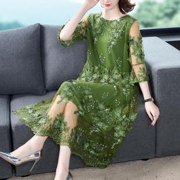 Party Dresses Large Size Mesh Embroidery Flower Dress Female 2024 Summer High-End Temperament Ladies Loose Light Luxury Runway Robes Y1568