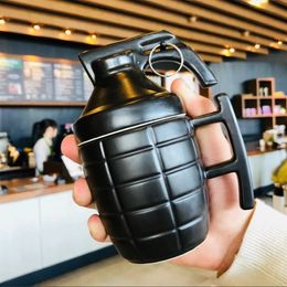 Funny Coffee Mug Ceramic Landmine-Shaped With Lid Plain Colour Art Mug Creative Water Cups Bottle Grenade Cup Christmas Xmas Gift 240110