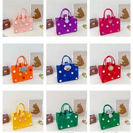 Large-capacity portable tote bag female niche design fashion simple handbag trend bag 2024 new style CCJ3233
